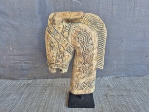Paardenhoofd hout  op standaard - 50cm