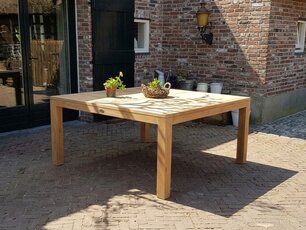 Teakhouten tuintafel vierkant Venice 160cm