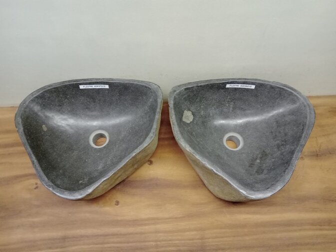 2 waskommen uit 1 steen - 43x37x15cm - FL23790