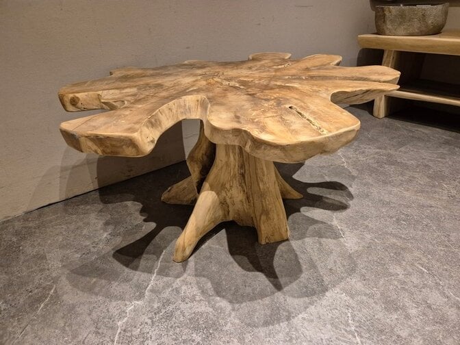 Salontafel van wortelhout 100x105x50cm - SR2569-04