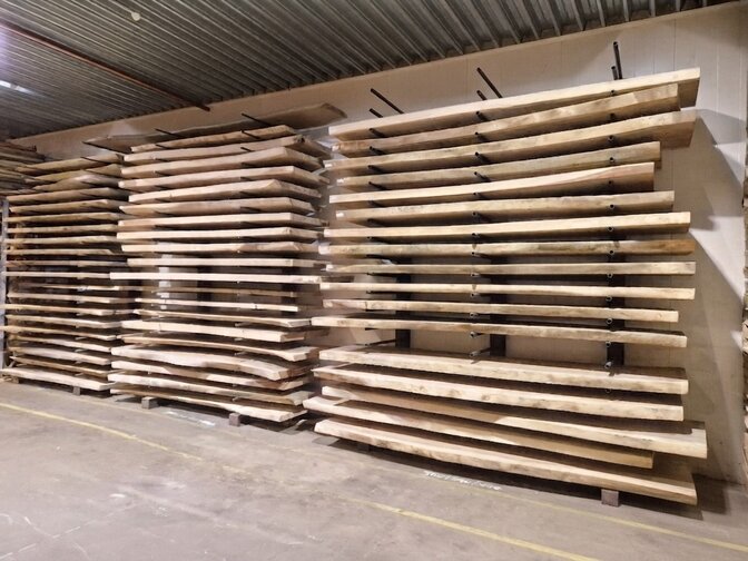 Robuuste boomstamtafel 250cm