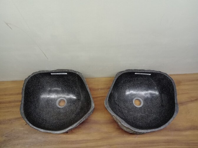 2 waskommen uit 1 steen - 41x38x15cm - FL23826