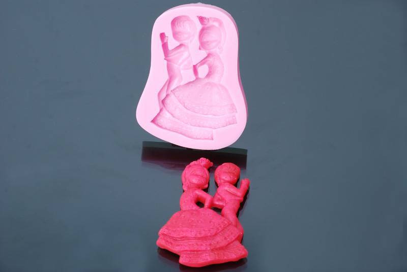 Siliconen Mal - Tango dansers