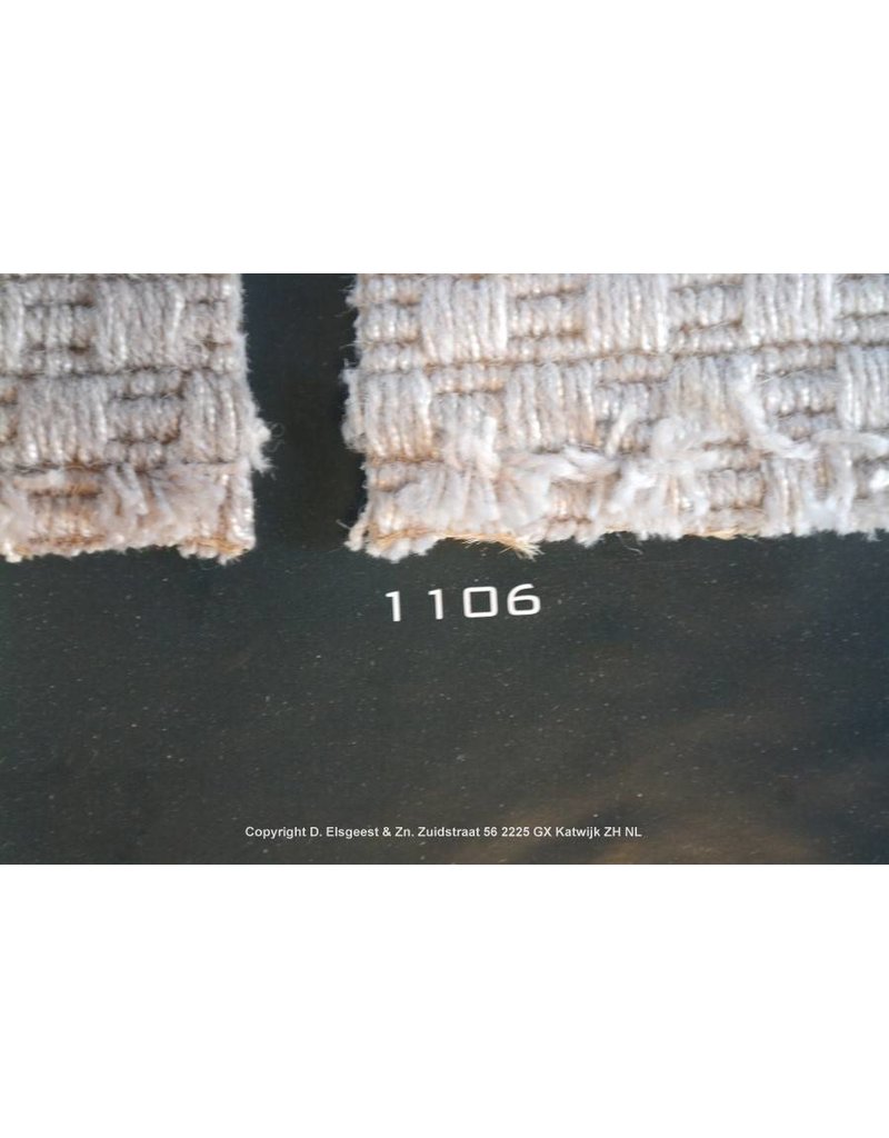 Louis de Poortere Flat Woven Wool 1106