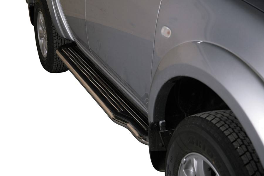 Sidebar plat - Mitsubishi L200 Dubbel Cab & Crew Cab - 2009 tot 2015