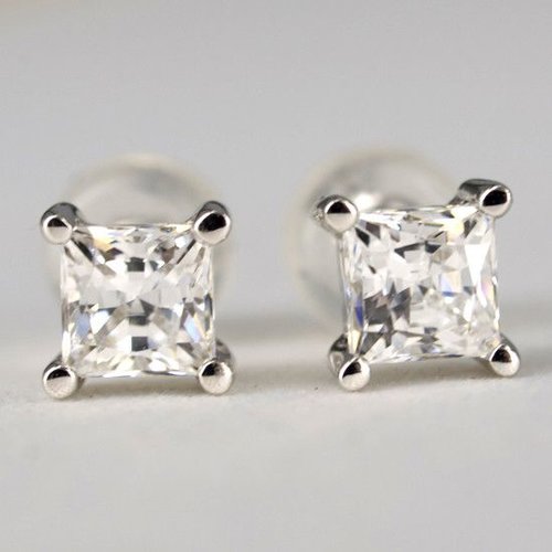 14 krt. white gold earrings with zirconia stones 14 krt. white gold earrings with zirconia stones