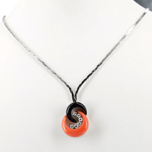 18 karaat zeer exclusief witgouden collier uit de jaren ‘70 18 karaat zeer exclusief witgouden collier uit de jaren ‘70