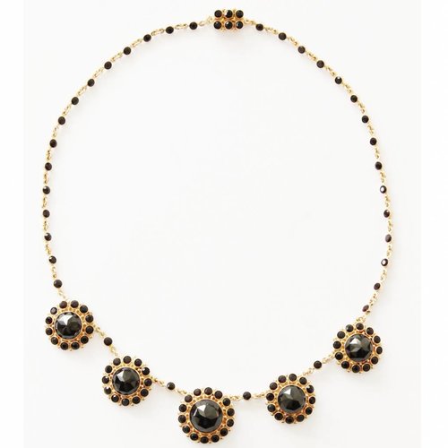 14 krt geel gouden collier bezet met natuurlijke facet geslepen Granaten 14 krt geel gouden collier bezet met natuurlijke facet geslepen Granaten