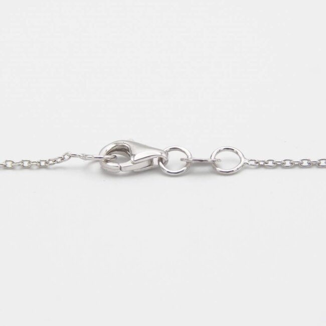 ROS  Jewel Design 18 krt. white gold pendant and necklace with sapphire and brilliant-cut diamonds