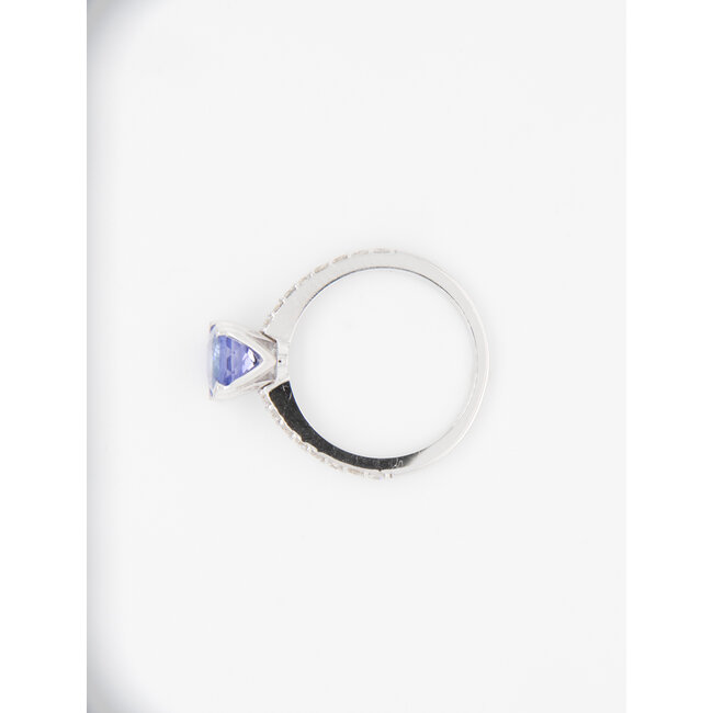 18 karaat wit goud ring Tanzaniet/ briljant 3.2 gram