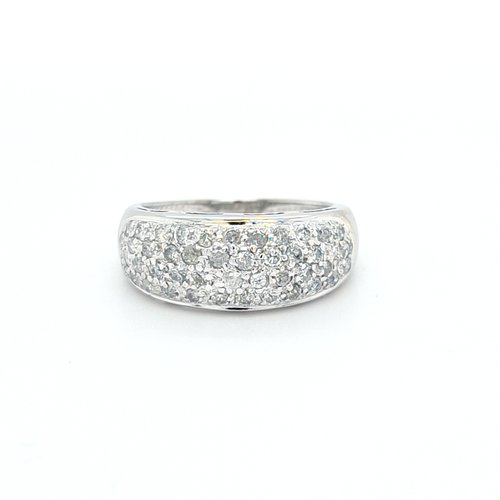 Occasion 18 krt. white gold ring with a total of approximately 1 crt. brilliant cut diamonds Occasion 18 krt. white gold ring with a total of approximately 1 crt. brilliant cut diamonds
