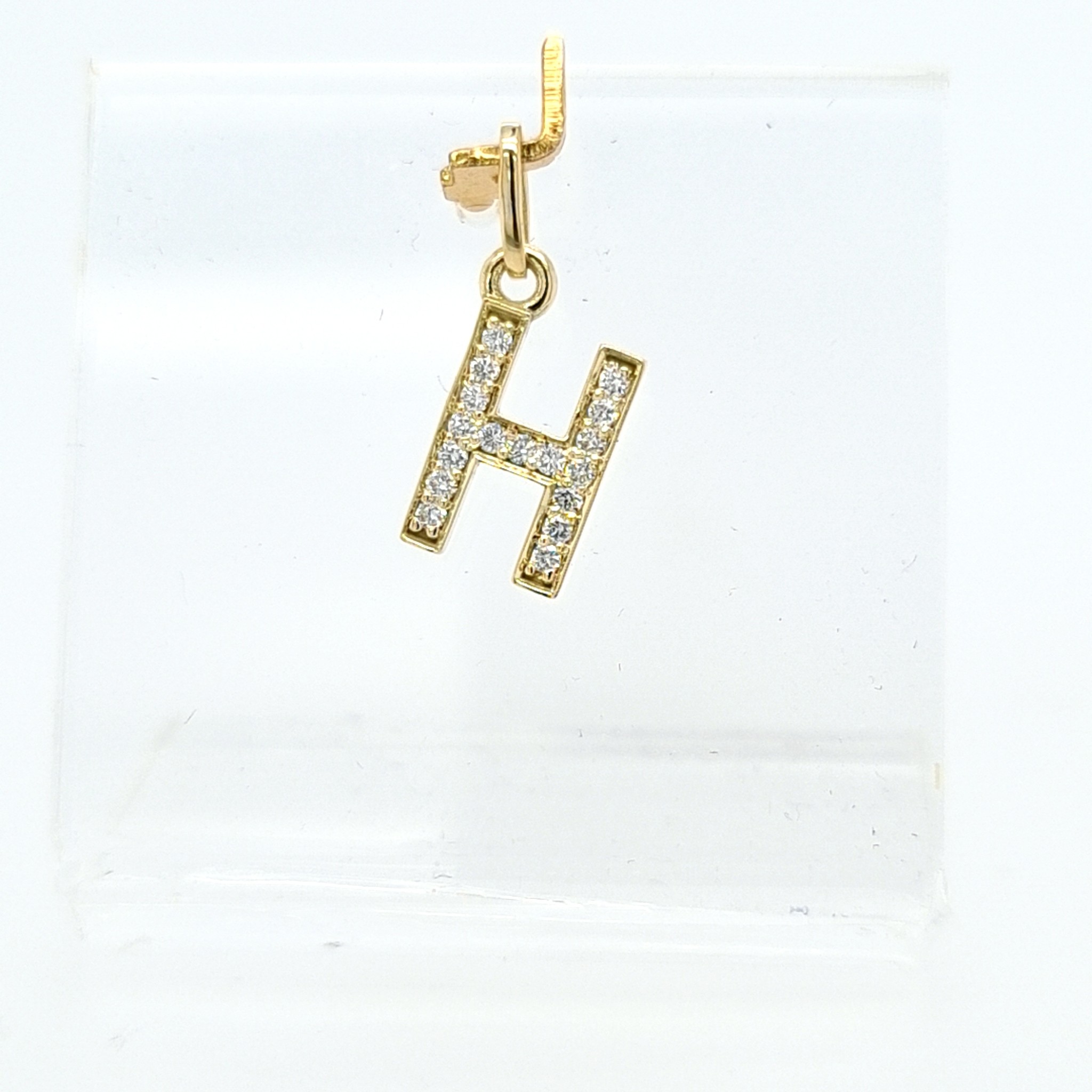 Wafel rib fluctueren New 14 karaat geel gouden H letter hanger met 0.16 krt briljanten 1.3 cm  totaal lengte, gewicht 0.67 gram - Inkoop & verkoop goud, zilver, juwelen,  horloges sinds 1946