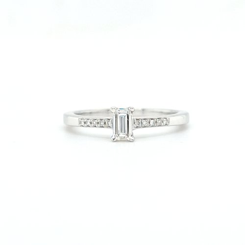 18 krt. white gold ring with Brilliants and Diamonds 18 krt. white gold ring with Brilliants and Diamonds