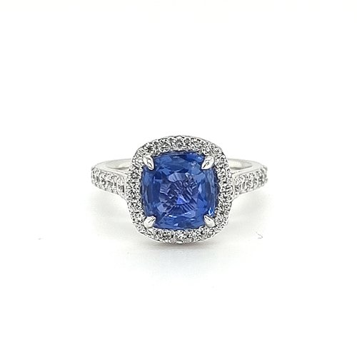 18 krt. witgouden ring met saffier en briljanten 18 krt. witgouden ring met saffier en briljanten