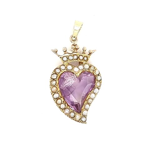 Occasion 9 krt. yellow gold pendant with amethyst and pearls Occasion 9 krt. yellow gold pendant with amethyst and pearls