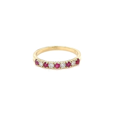 14 krt. geelgouden ring met robijnen en briljanten 14 krt. geelgouden ring met robijnen en briljanten