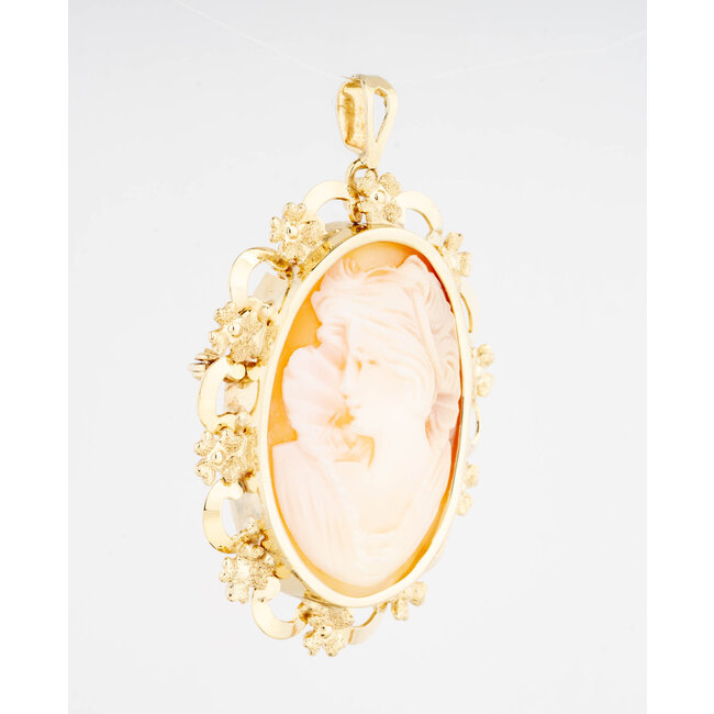 Occasion 14 karaat geel goud hanger/ broche schelpcamee 7.5  gram
