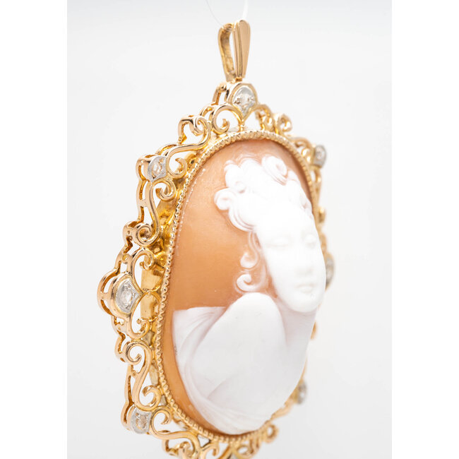 Occasion Vintage 18 karaat geel gouden  Camee hanger diamant