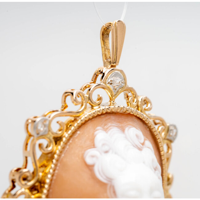 Occasion Vintage 18 karaat geel gouden  Camee hanger diamant