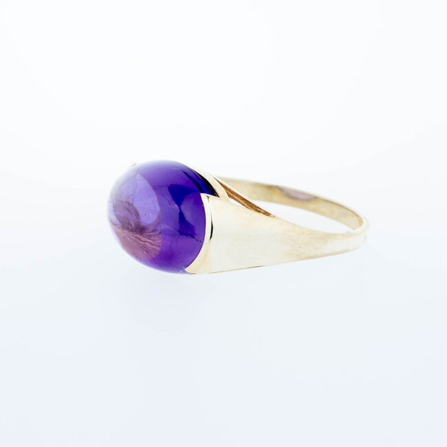 Occasion intage  14 karaat Amethyst ring