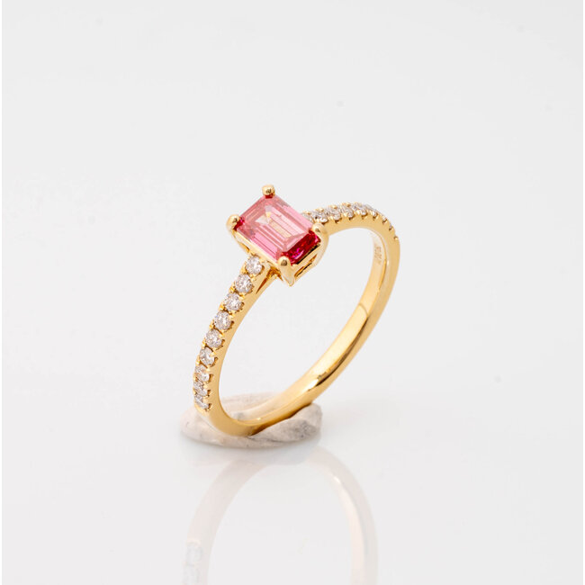 ROS  Jewel Design 18k  ring PinkLove met Pink Diamond en 18 Briljanten
