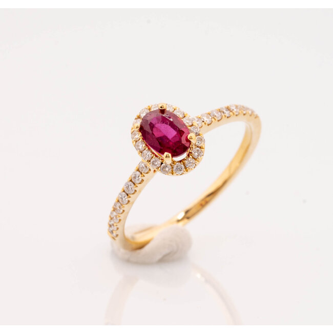 ROS  Jewel Design 18k ring Ruby Delight gezet met Robijn en Briljant