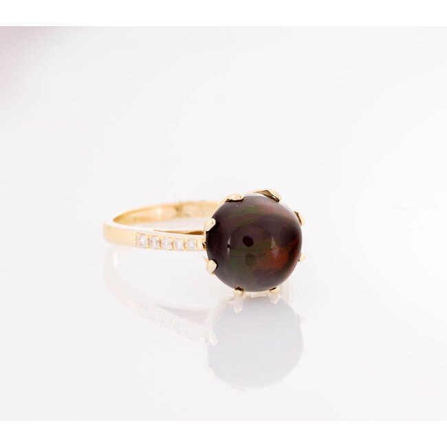 ROS  Jewel Design 14k ring met bril (0.1 c.) opaal (AHR) 3.7 g.