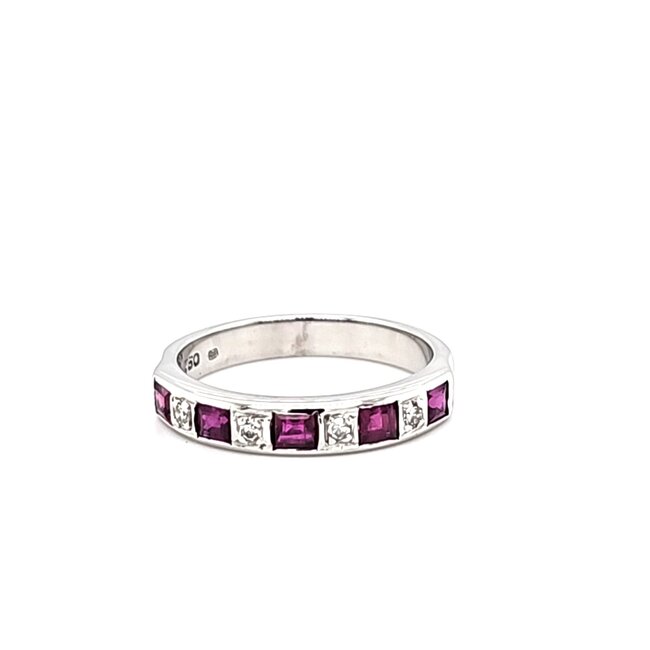 Occ 18k witgd ring Robijn en 0,08ctbrilj 4gr mt16,75