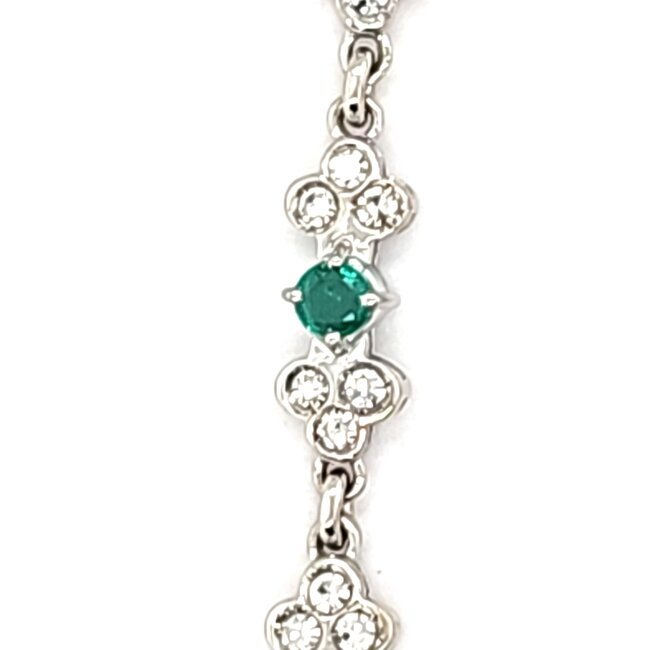 Occ 18k witgd collier Smargd/Brilj. 0.45ct 40cm