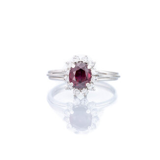 Occ 18k witgd ring Robijn 3.3gr  mt 16.5