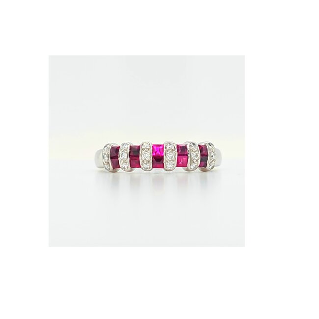 18k witgouden ring met robijn en briljant