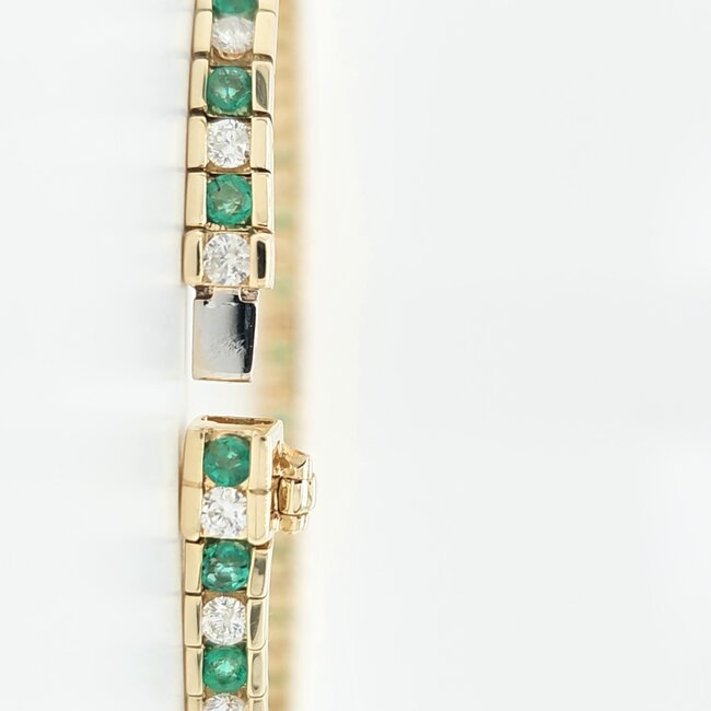 Occ 14k armbnd Smaragd 2.24ct/brilj 2.31ct 17.5cm