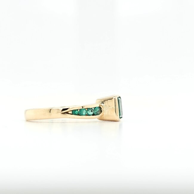 18k gouden ring met Smaragd