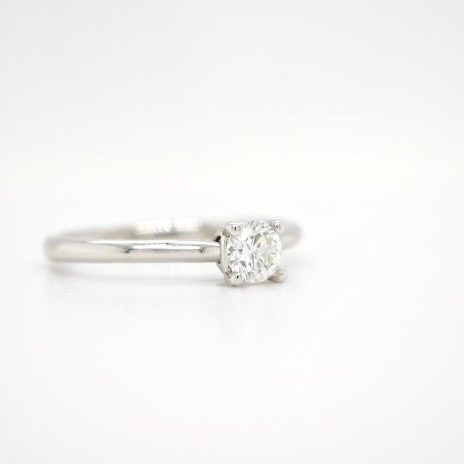 ROS  Jewel Design 14k witgd solitairring brilj 0.32ct 2.05gr mt 17g