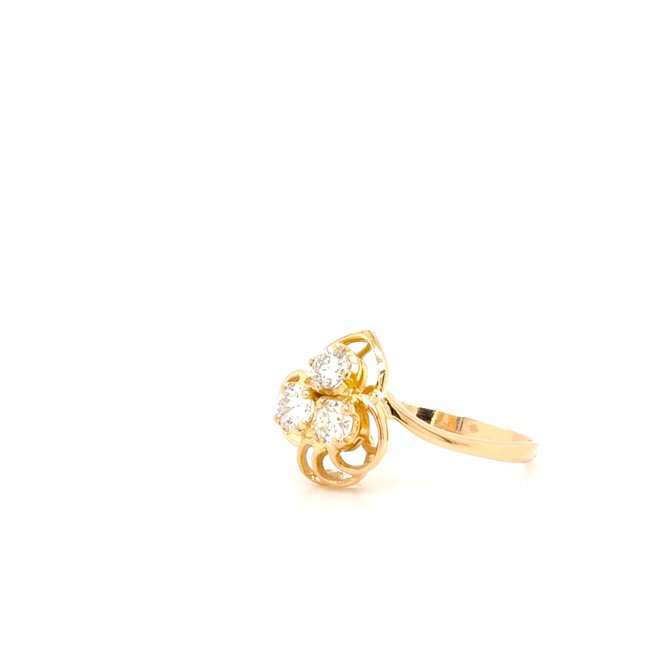 18k gouden ring met 3 briljanten