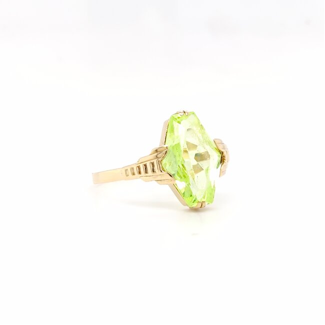 14k gouden ring met een Prasioliet