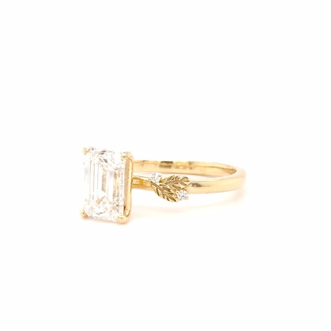 ROS  Jewel Design 14k ring met 2.10ct LGDia 2.10ct/0.04ctBril Rock of Love 3.9g mt18.75