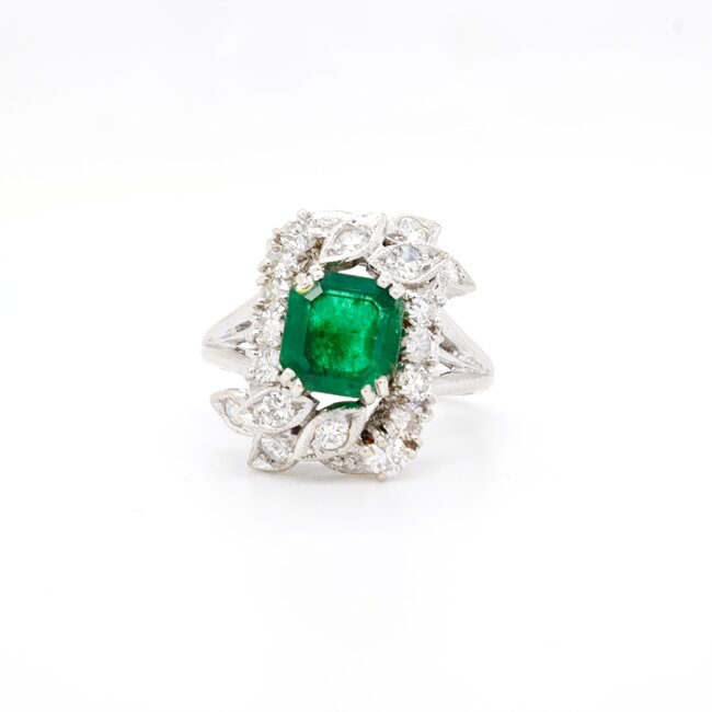 Occ 18k witgd ring Smargd1.8c/0.32ctbrilj mt15.75