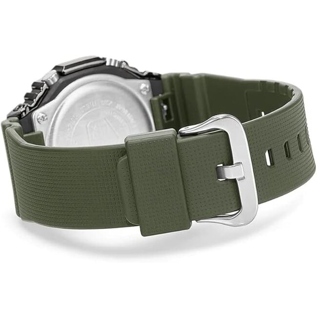 casio  G-Shock. GM-2100B-3AER