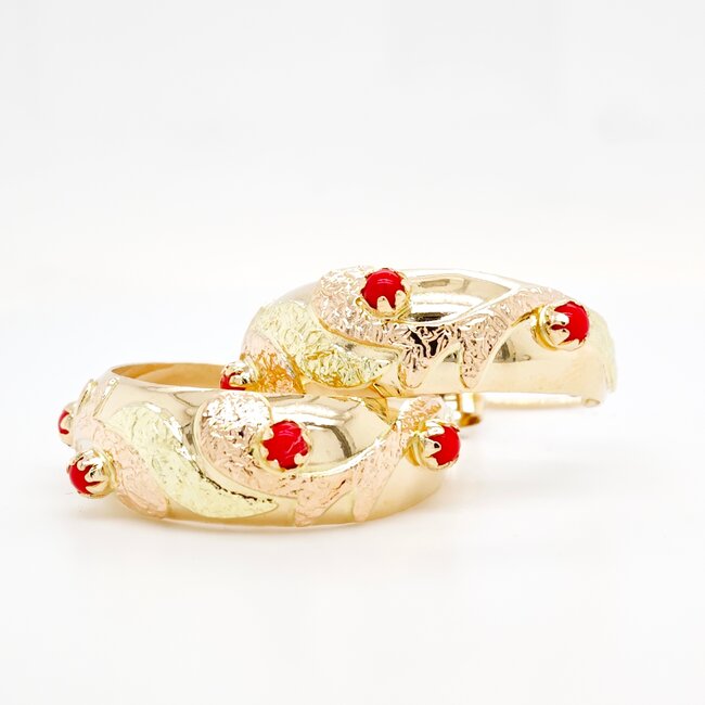 14k gouden oorringen met Bloedkoraal