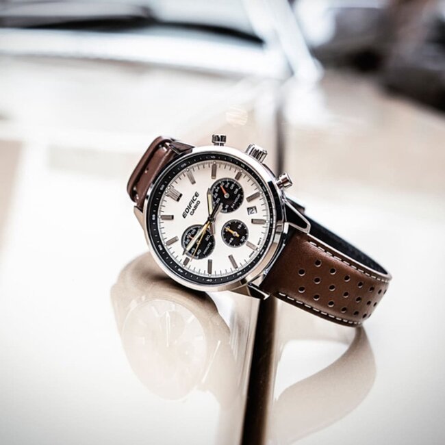 casio Casio Edifice. EFR-575L-7AEF