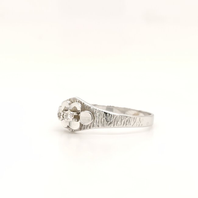 Occ 14k witgd ring met 0.02ctbrilj 2.6g mt 18.5