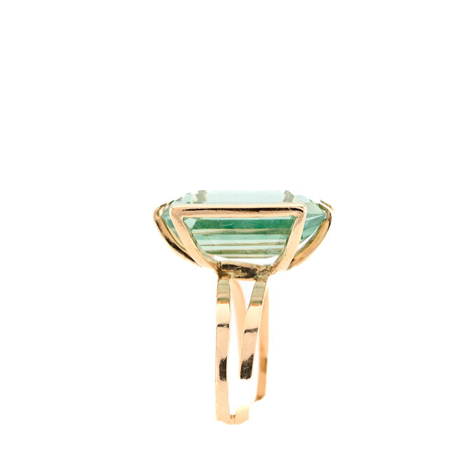 14k gouden ring met een groene Spinel