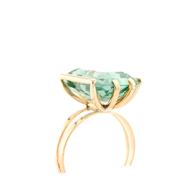 Occ 14k ring Spinel groen 6.2g mt17.75