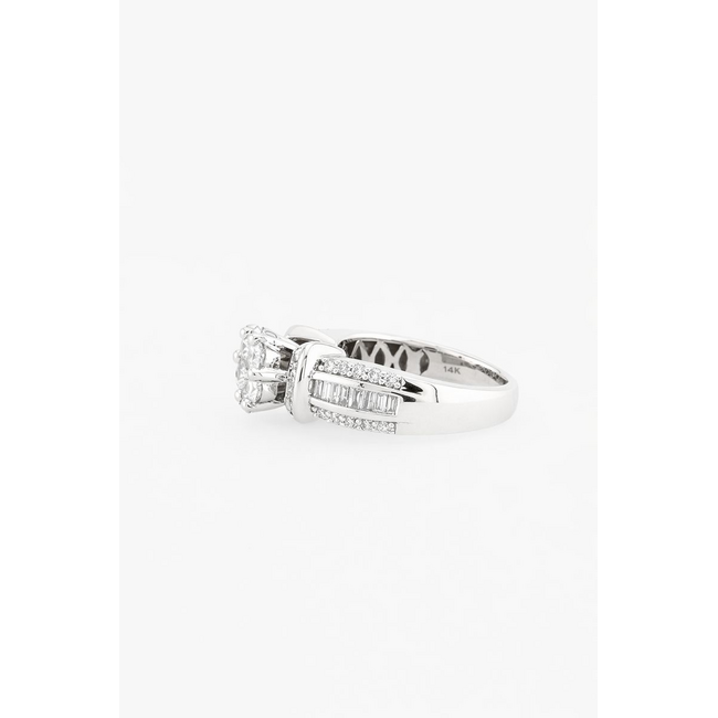 Ring in 14 kt witgoud met diamanten – vintage