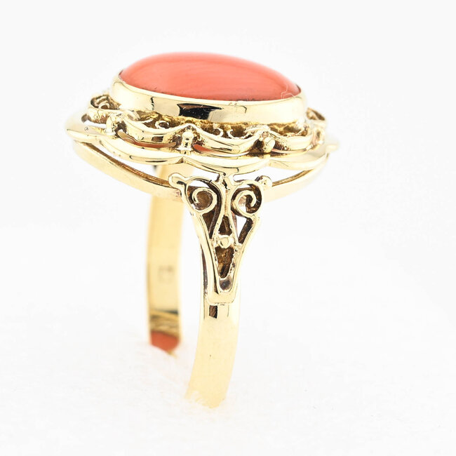 Occ 14K bloedkoraal ring.3,7Gr.Mt19