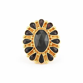 Occ. 14K. Ring Granaat. 6,7 Gram. Mt 18