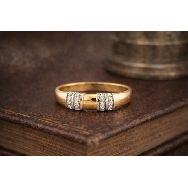 Occ 14K Ring met Brilljant. 4Gr. Mt 18,5