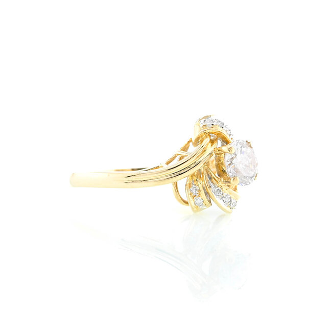 Occ.18k. Ring met Brillj.0,5ct.P2/H. mt18. 3,8Gr