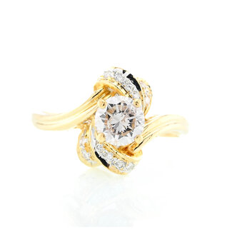 Occ.18k. Ring met Brillj.0,5ct.P2/H. mt18. 3,8Gr